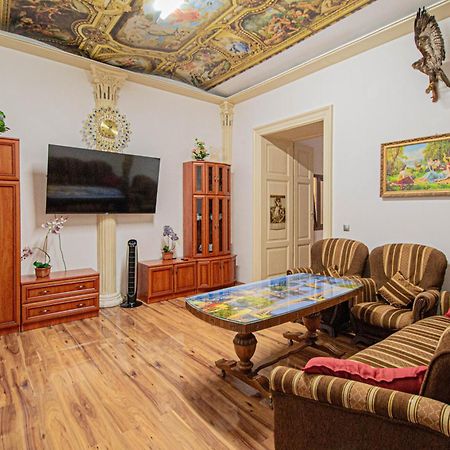 Appartement The Grand Royal 3Bdr Heart Of Old Town à Prague Extérieur photo