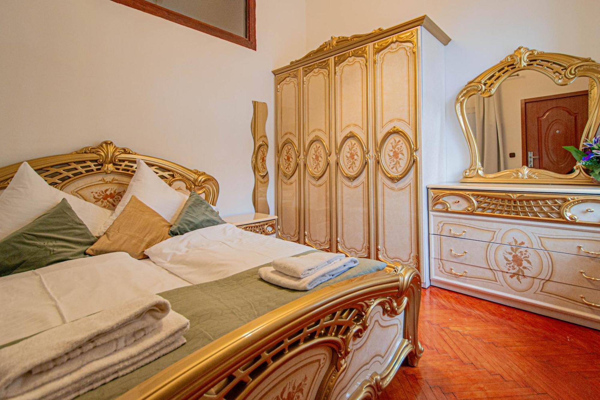 Appartement The Grand Royal 3Bdr Heart Of Old Town à Prague Extérieur photo