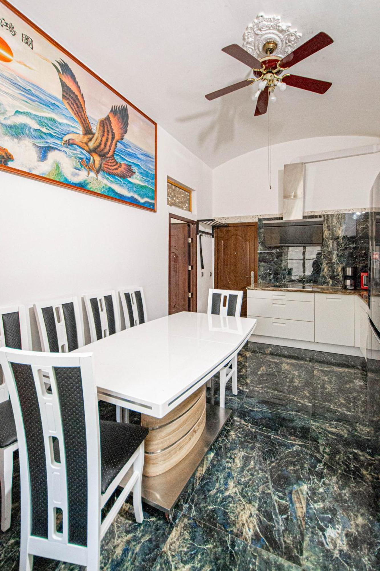 Appartement The Grand Royal 3Bdr Heart Of Old Town à Prague Extérieur photo