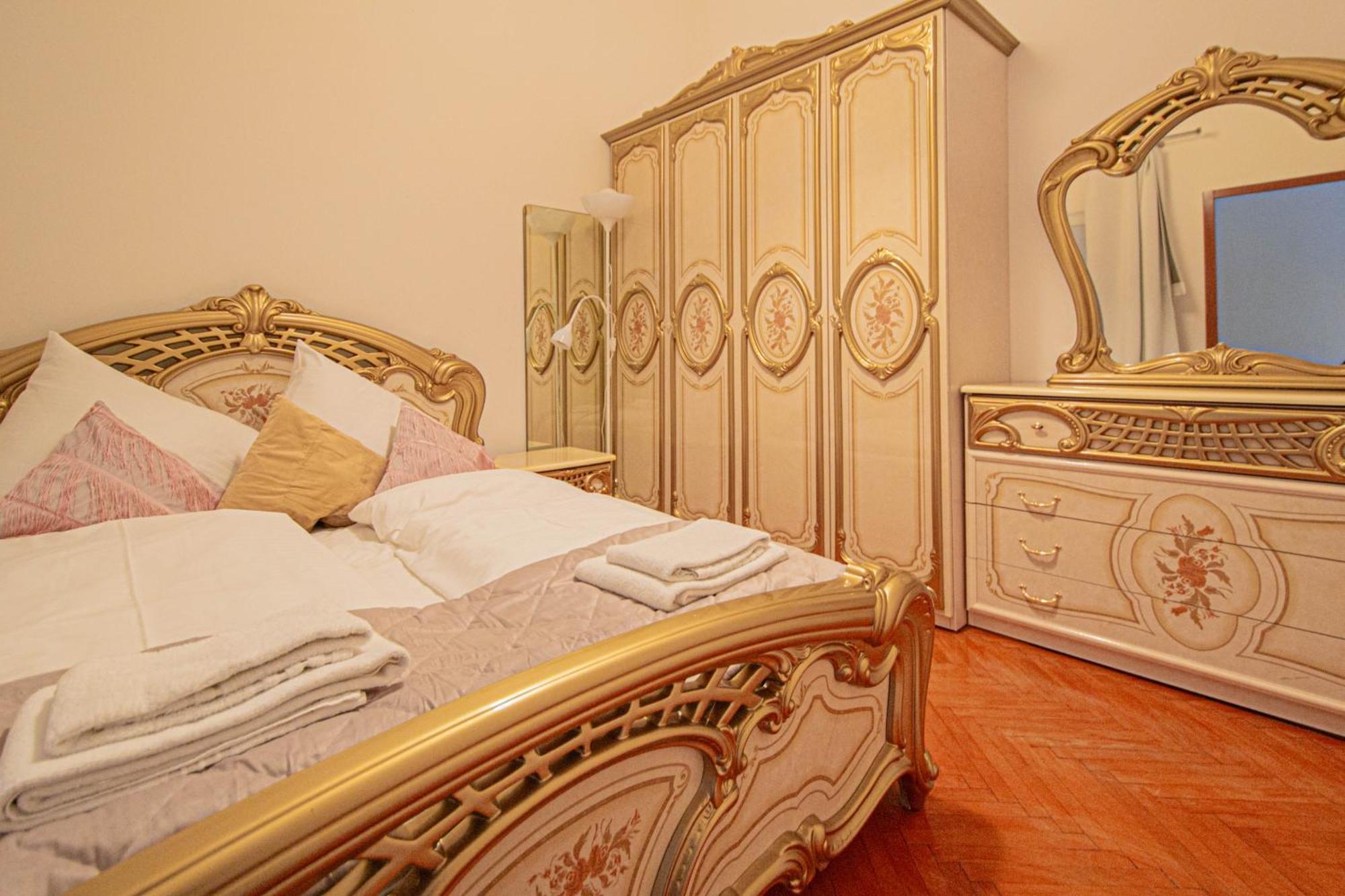 Appartement The Grand Royal 3Bdr Heart Of Old Town à Prague Extérieur photo
