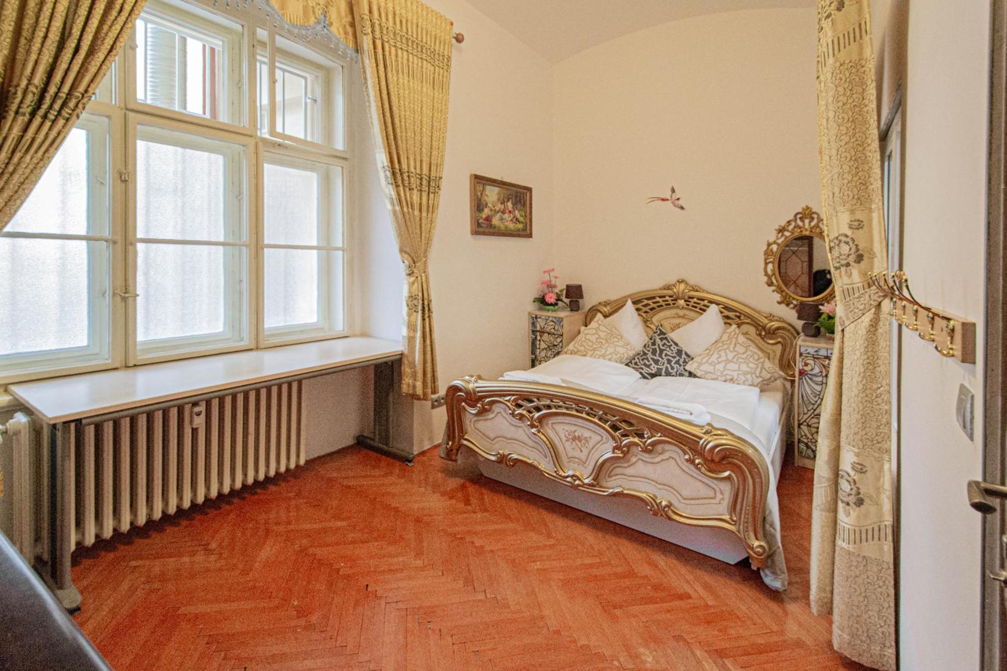 Appartement The Grand Royal 3Bdr Heart Of Old Town à Prague Extérieur photo